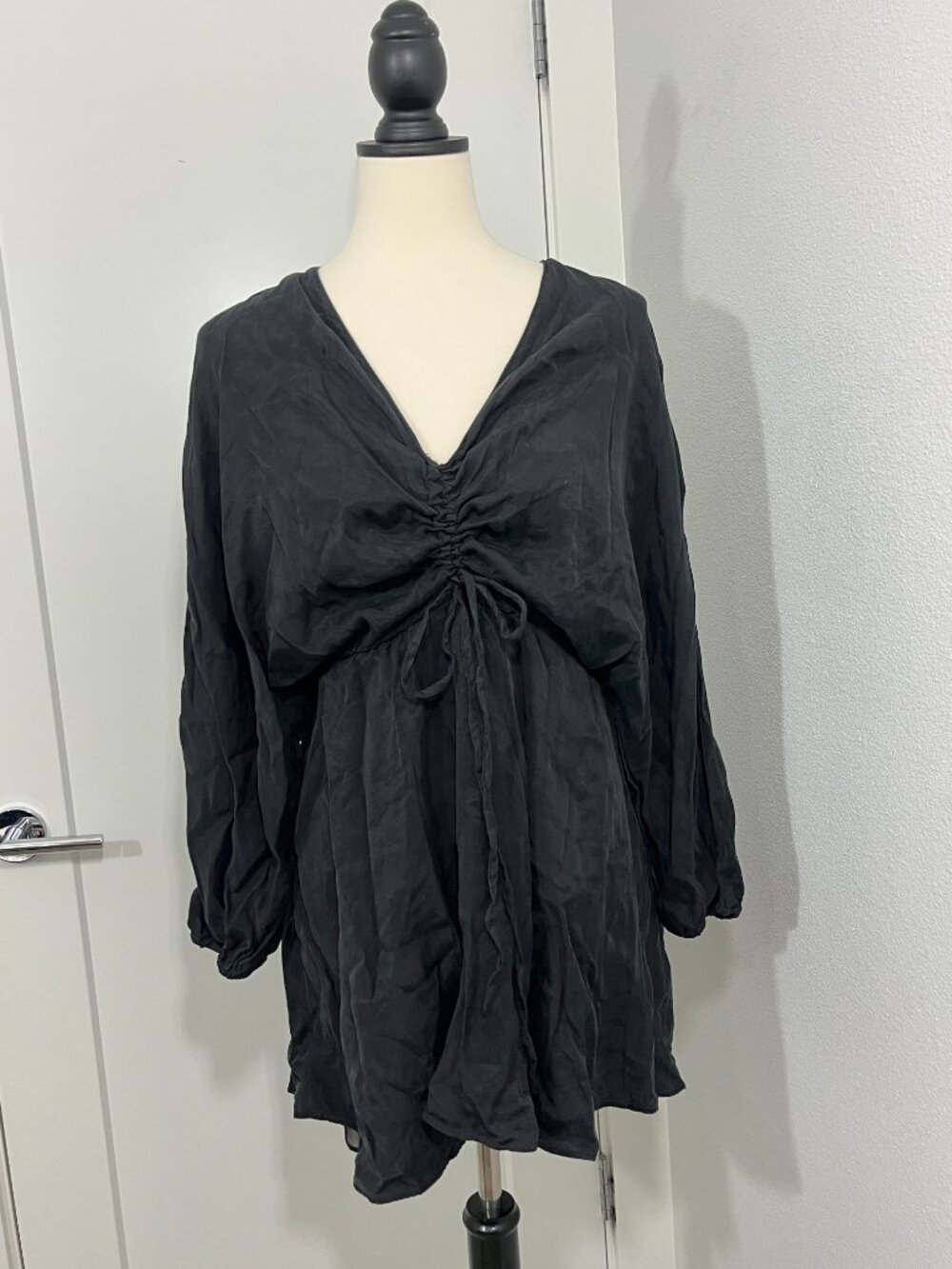 Zara Medium Black Drawstring Bodice Dolman Sleeve Mini Dress